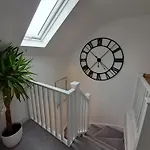 Nanny Lane Loft Villa *